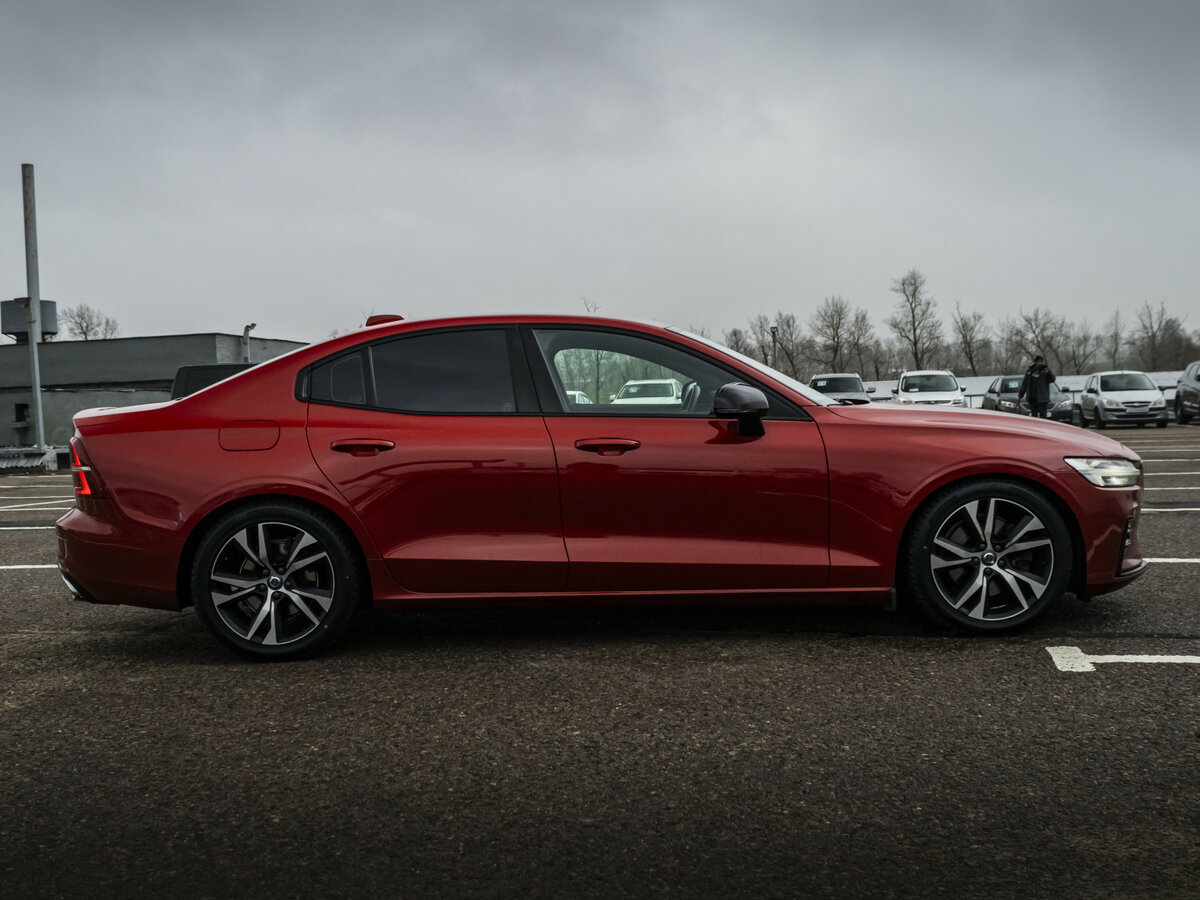 Купить Volvo S60 с пробегом. Фото: #4