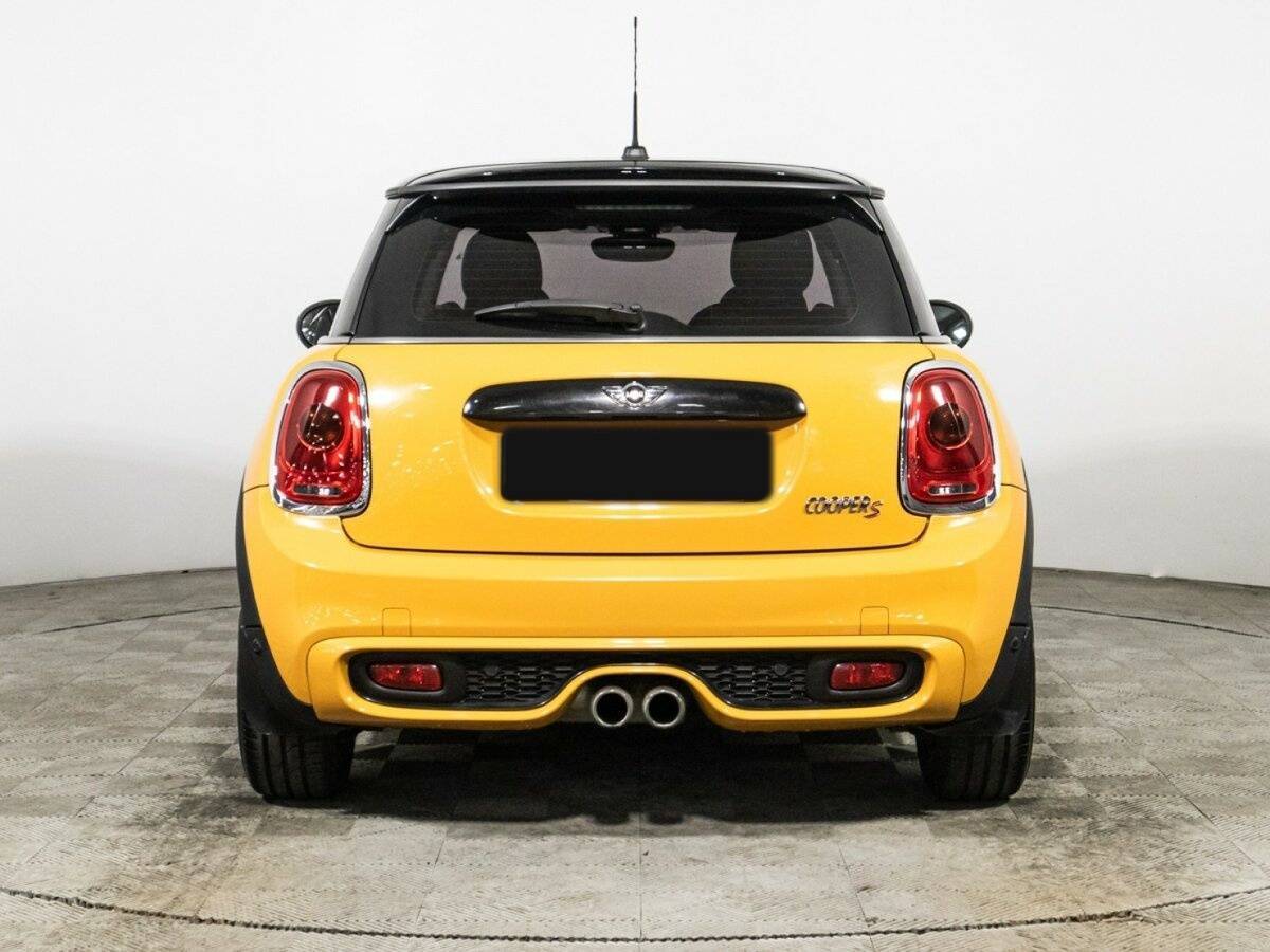 Купить Mini Hatch с пробегом. Фото: #5