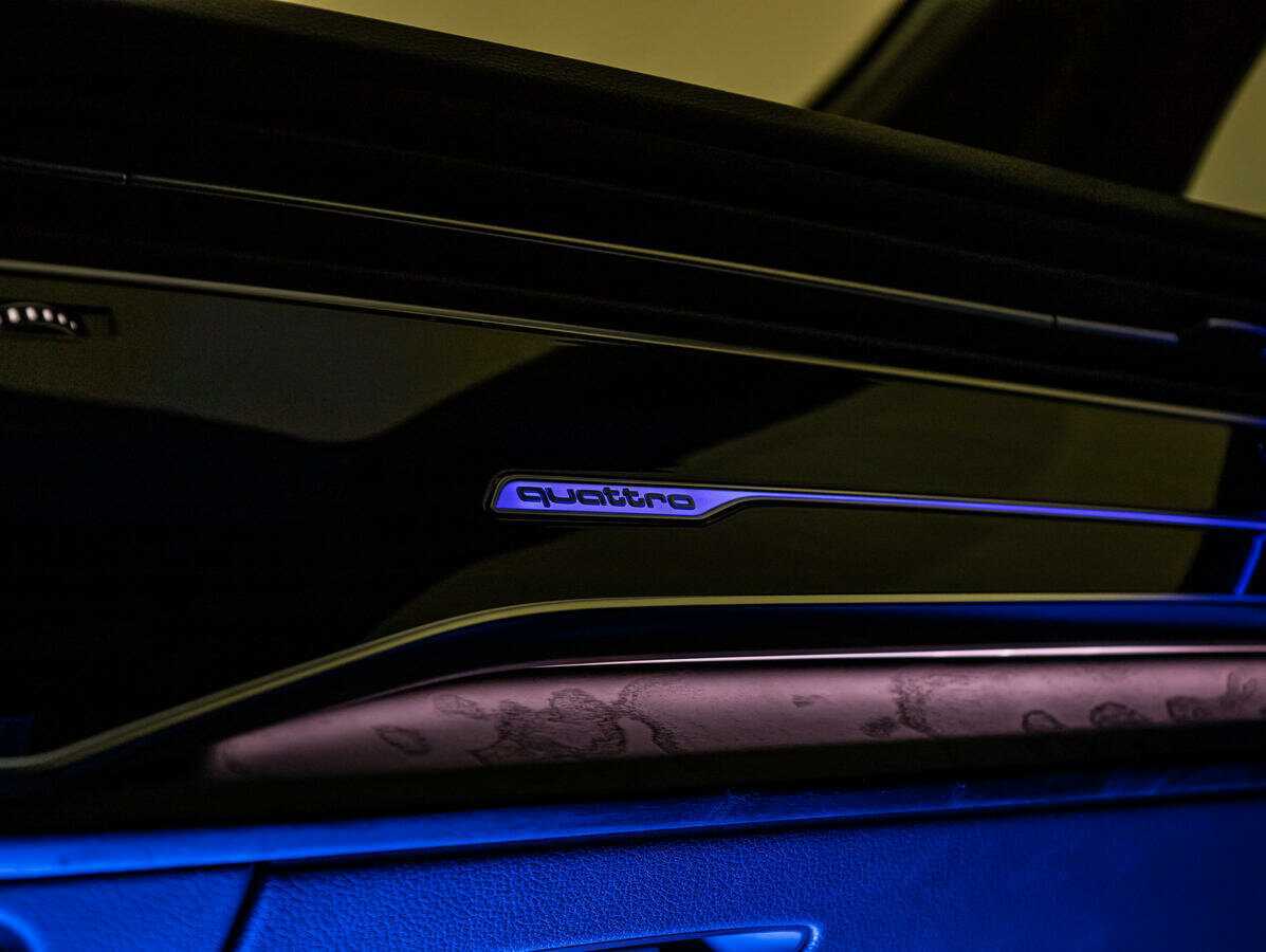Купить Audi Q7 с пробегом. Фото: #20