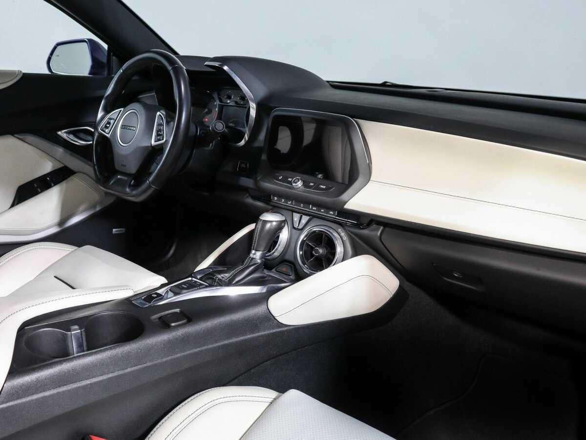 Купить Chevrolet Camaro с пробегом. Фото: #5