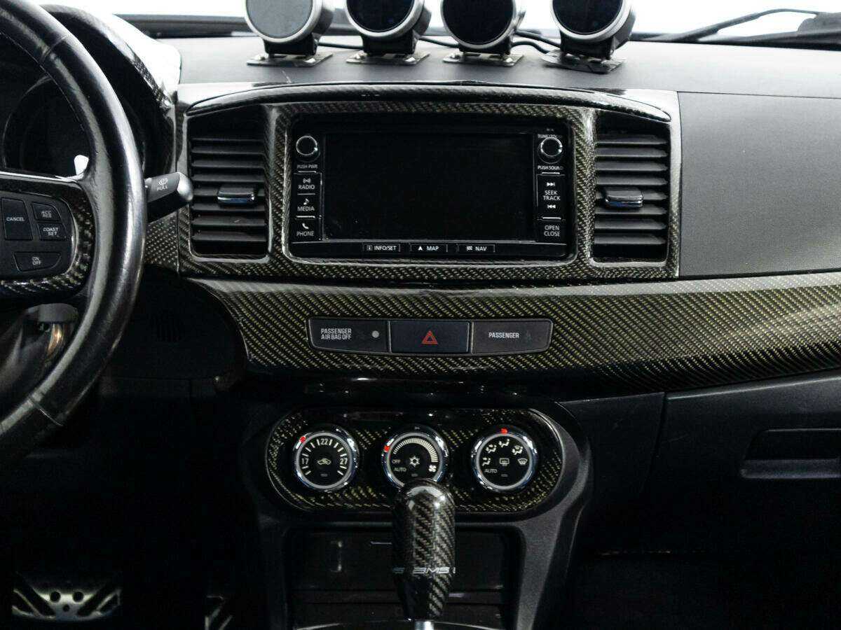 Купить Mitsubishi Lancer Evolution с пробегом. Фото: #13