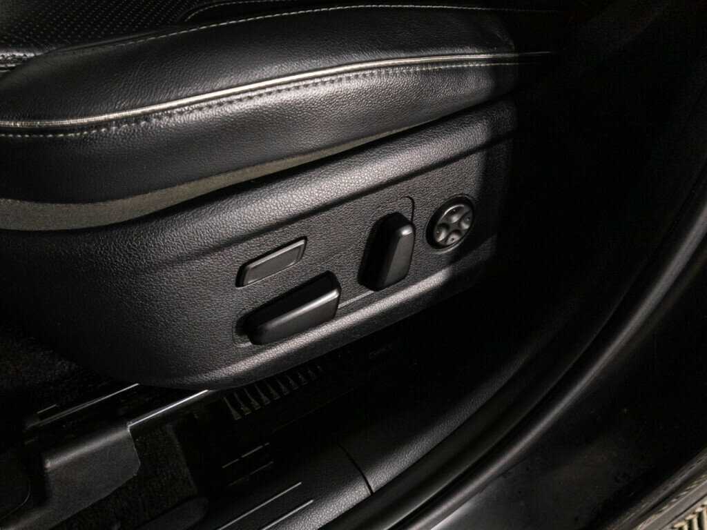 Купить Hyundai Santa Fe с пробегом. Фото: #25