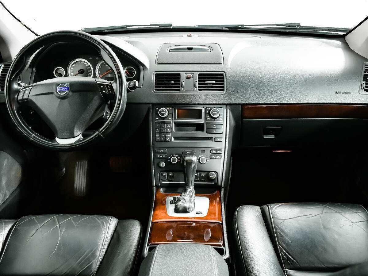 Купить Volvo XC90 с пробегом. Фото: #10