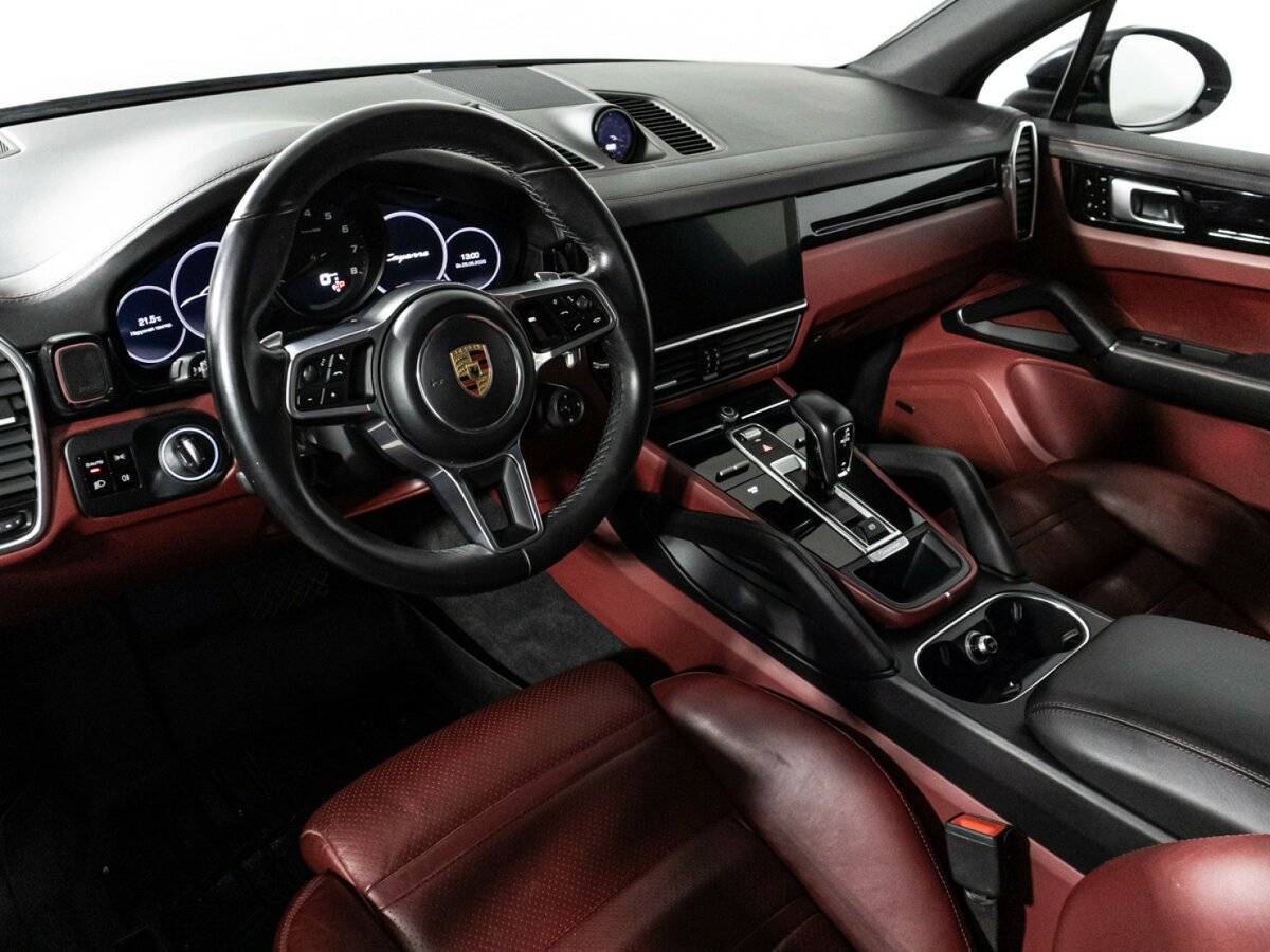 Купить Porsche Cayenne с пробегом. Фото: #8