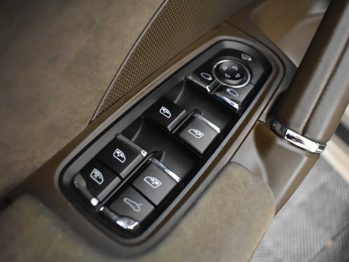 Купить Porsche Cayenne с пробегом. Фото: #7