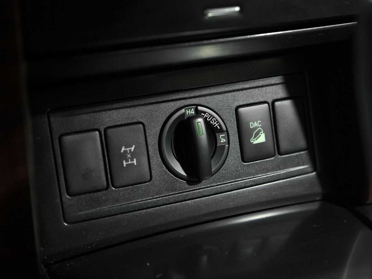 Купить Toyota Land Cruiser Prado с пробегом. Фото: #15