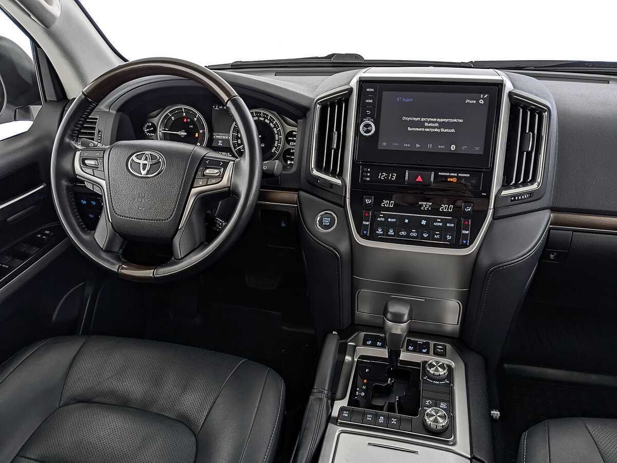 Купить Toyota Land Cruiser с пробегом. Фото: #28