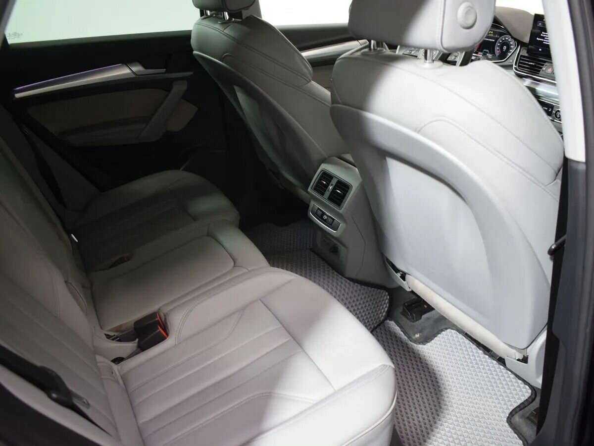 Купить Audi Q5 Sportback с пробегом. Фото: #8
