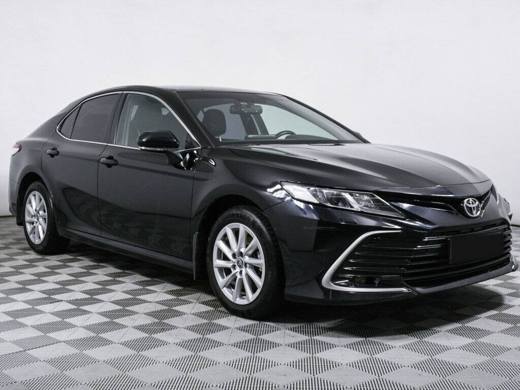 Купить Toyota Camry с пробегом. Фото: #2