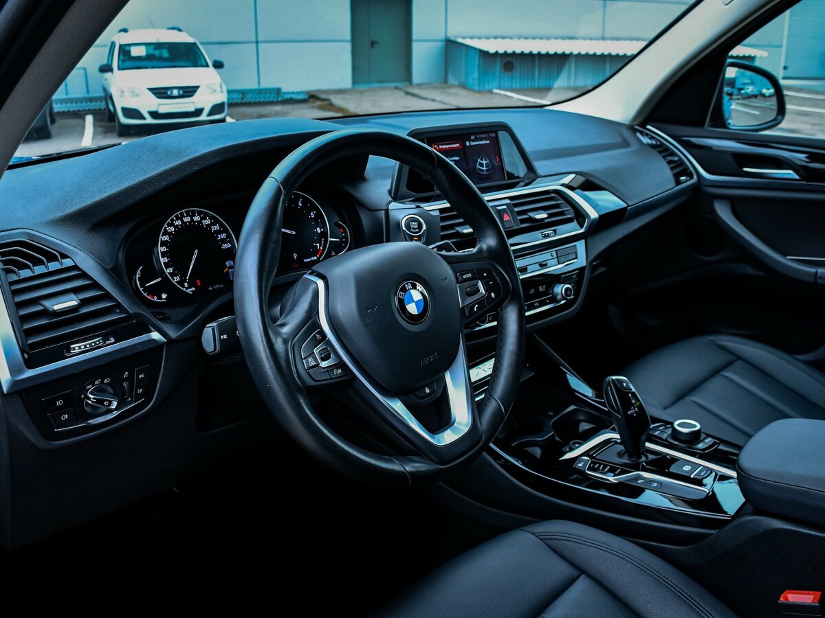 Купить BMW X3 с пробегом. Фото: #11
