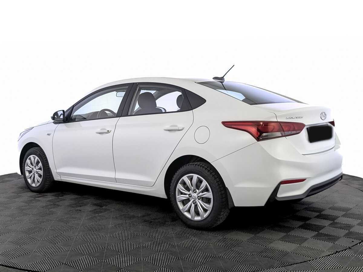 Купить Hyundai Solaris с пробегом. Фото: #6