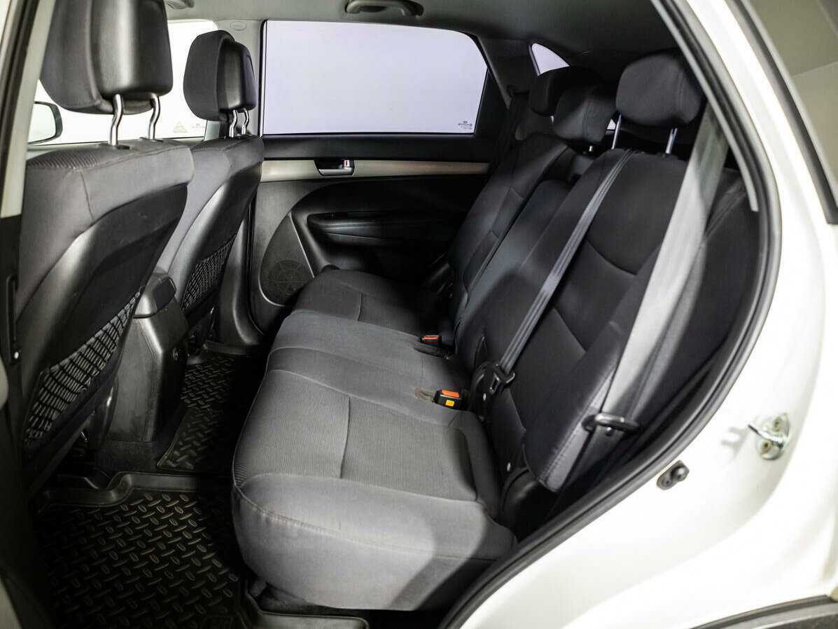 Купить Kia Sorento с пробегом. Фото: #7