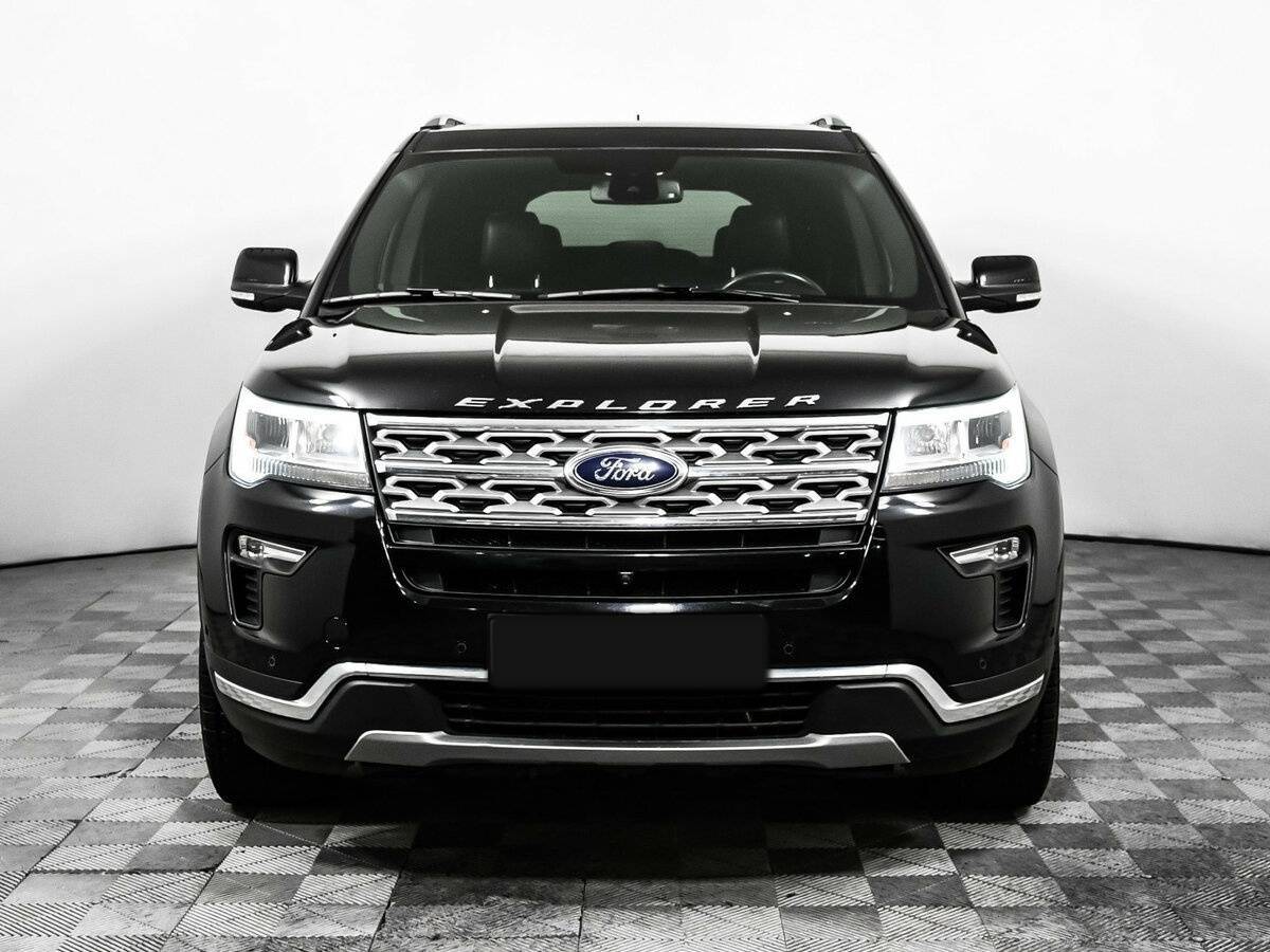 Купить Ford Explorer с пробегом. Фото: #1