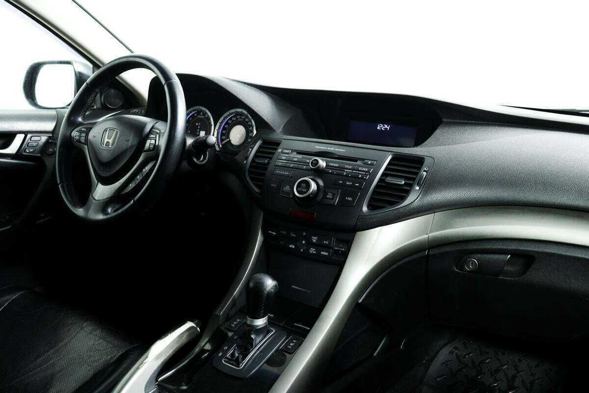 Купить Honda Accord с пробегом. Фото: #8