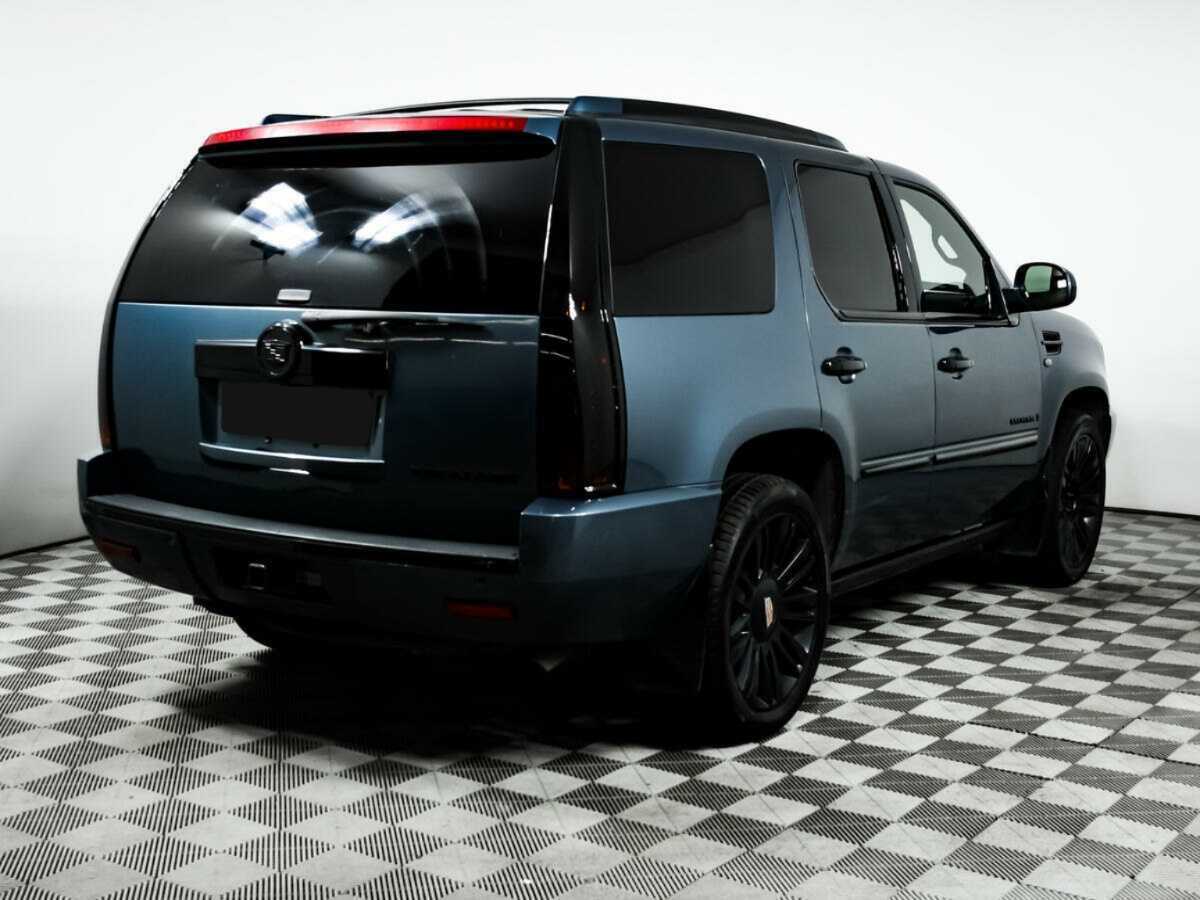 Купить Cadillac Escalade с пробегом. Фото: #4