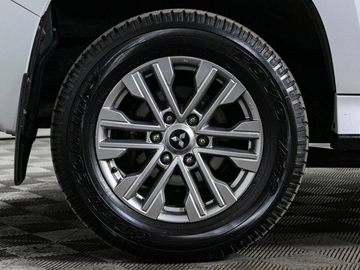 Купить Mitsubishi Pajero Sport с пробегом. Фото: #15