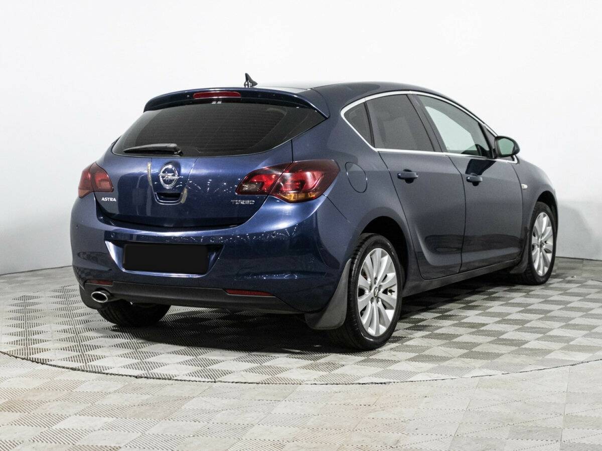 Купить Opel Astra с пробегом. Фото: #4
