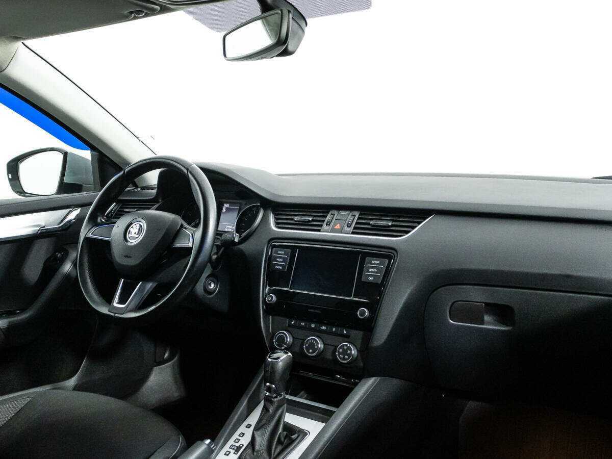 Купить Skoda Octavia с пробегом. Фото: #8