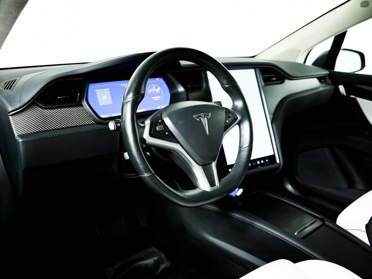 Купить Tesla Model X с пробегом. Фото: #38