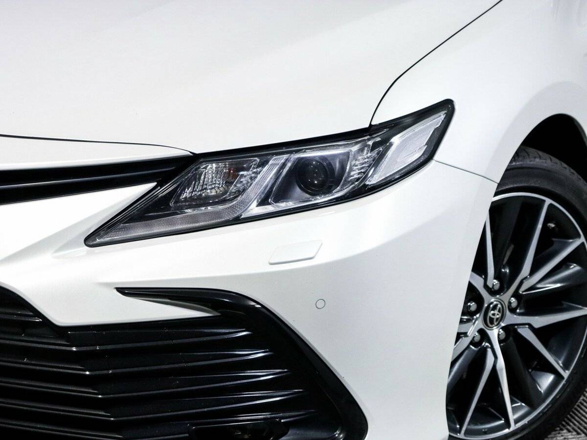Купить Toyota Camry с пробегом. Фото: #12