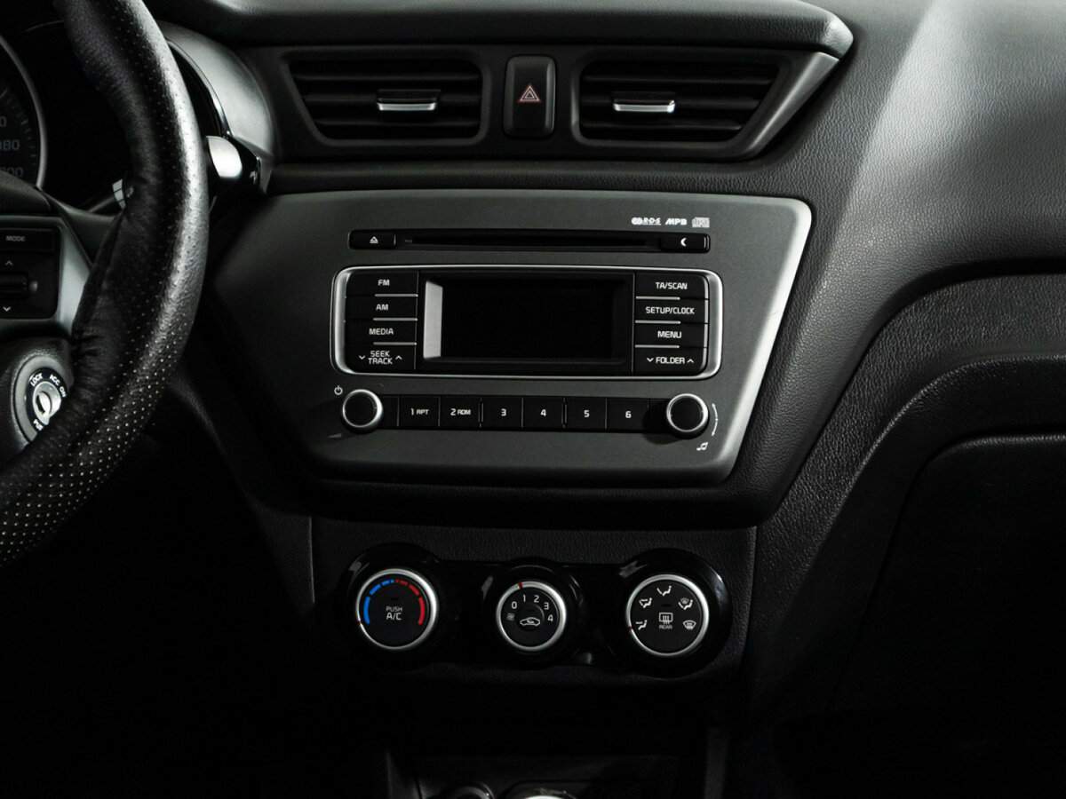 Купить Kia Rio с пробегом. Фото: #13