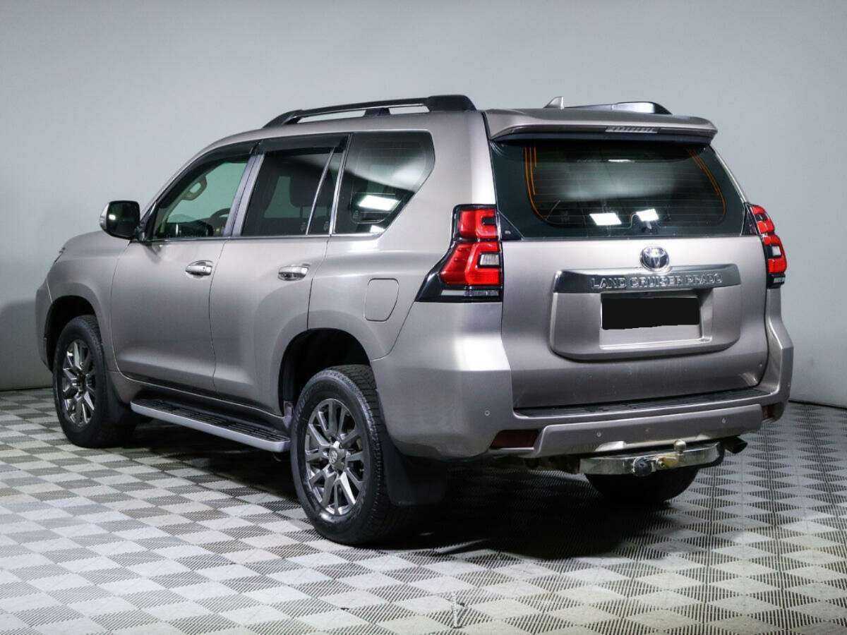 Купить Toyota Land Cruiser Prado с пробегом. Фото: #5