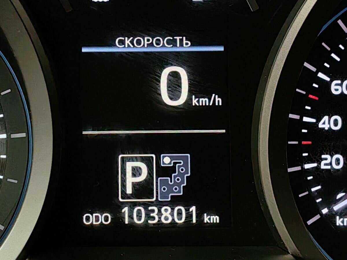 Купить Toyota Land Cruiser с пробегом. Фото: #17