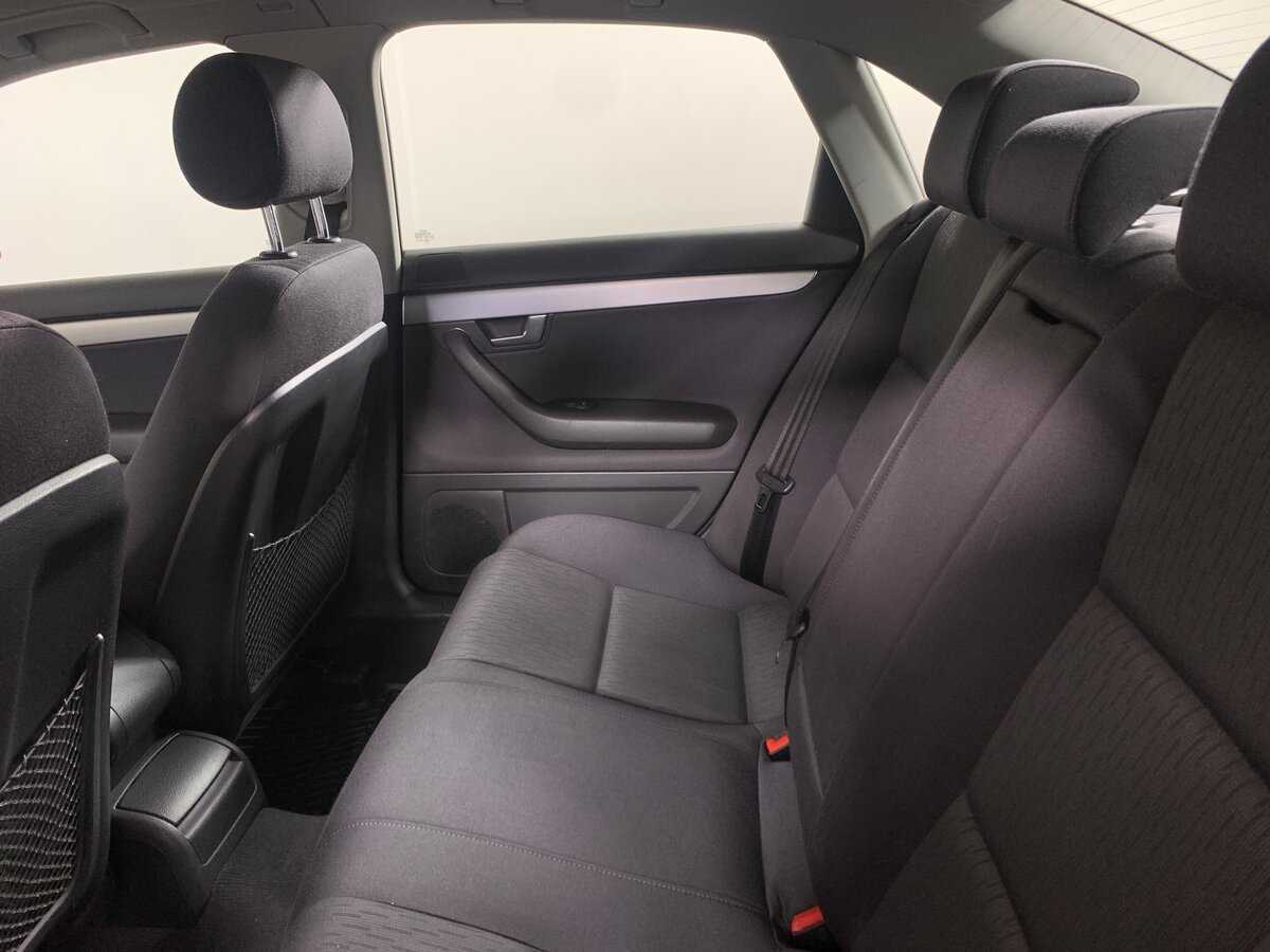 Купить Audi A4 с пробегом. Фото: #18