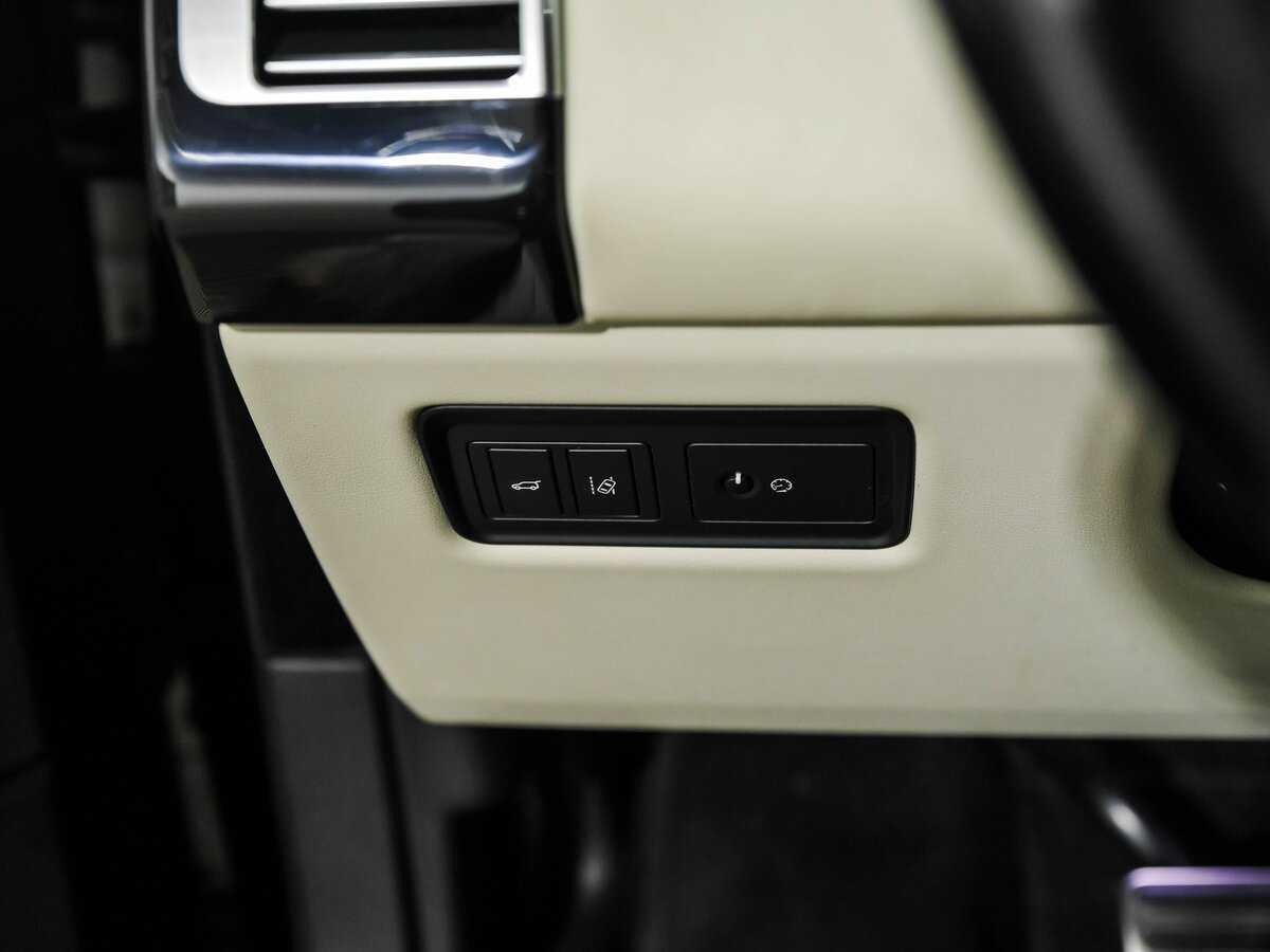 Купить Land Rover Range Rover с пробегом. Фото: #15