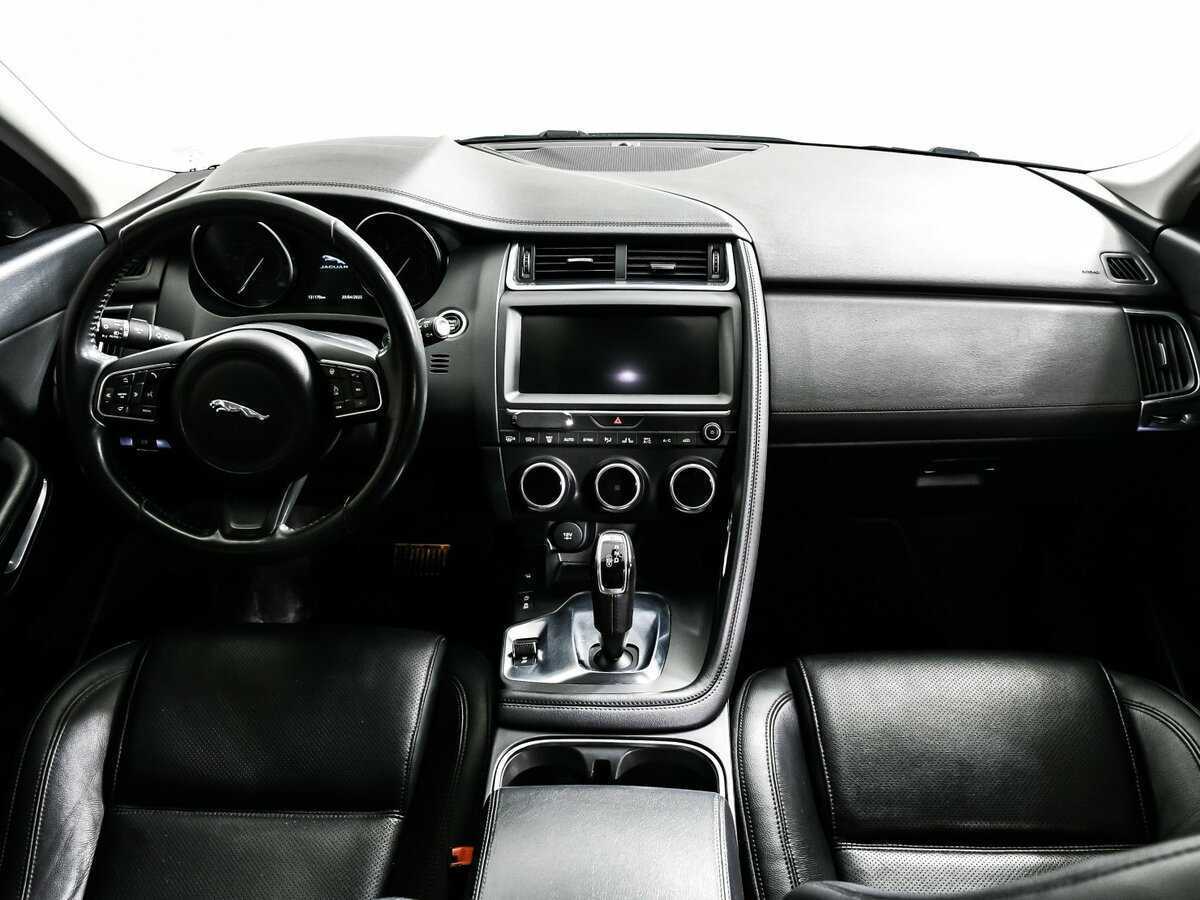 Купить Jaguar E-Pace с пробегом. Фото: #10