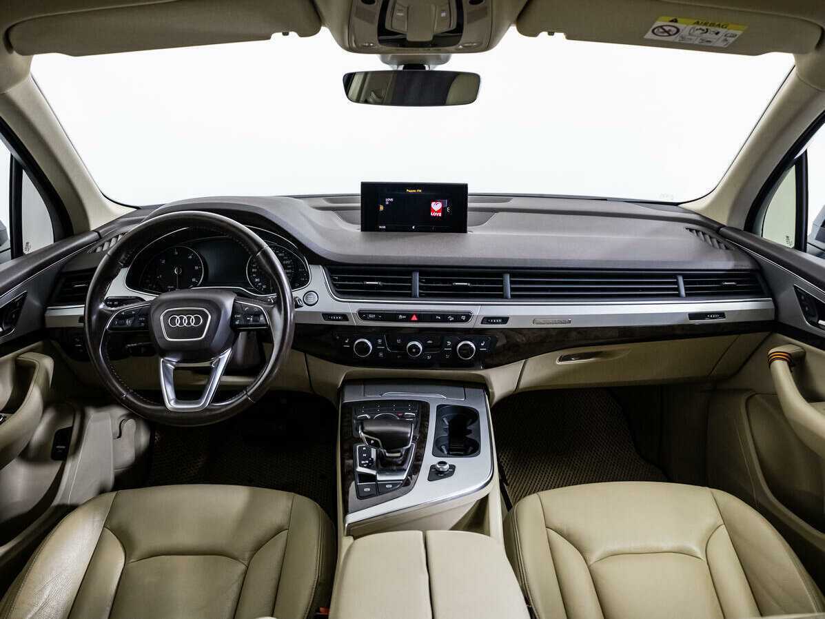 Купить Audi Q7 с пробегом. Фото: #10