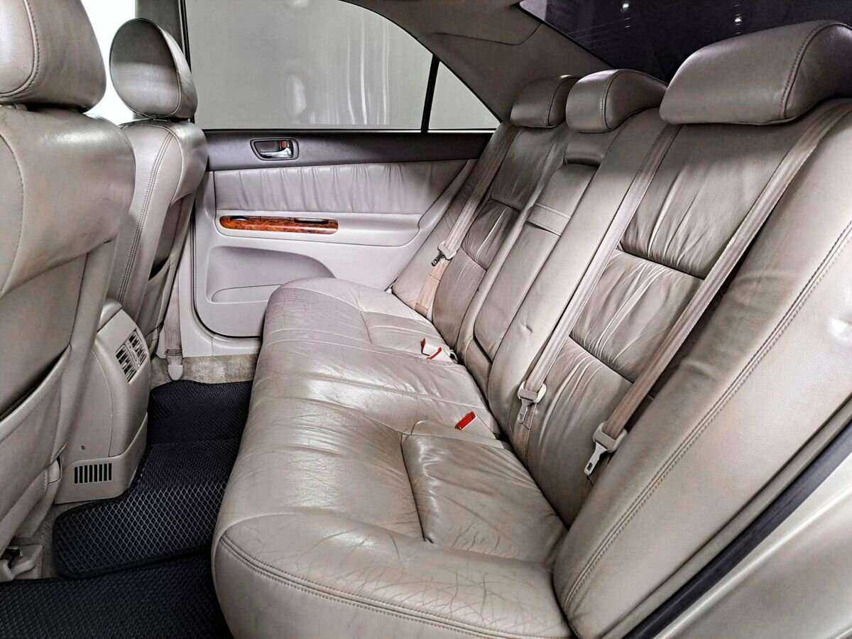 Купить Toyota Camry с пробегом. Фото: #9