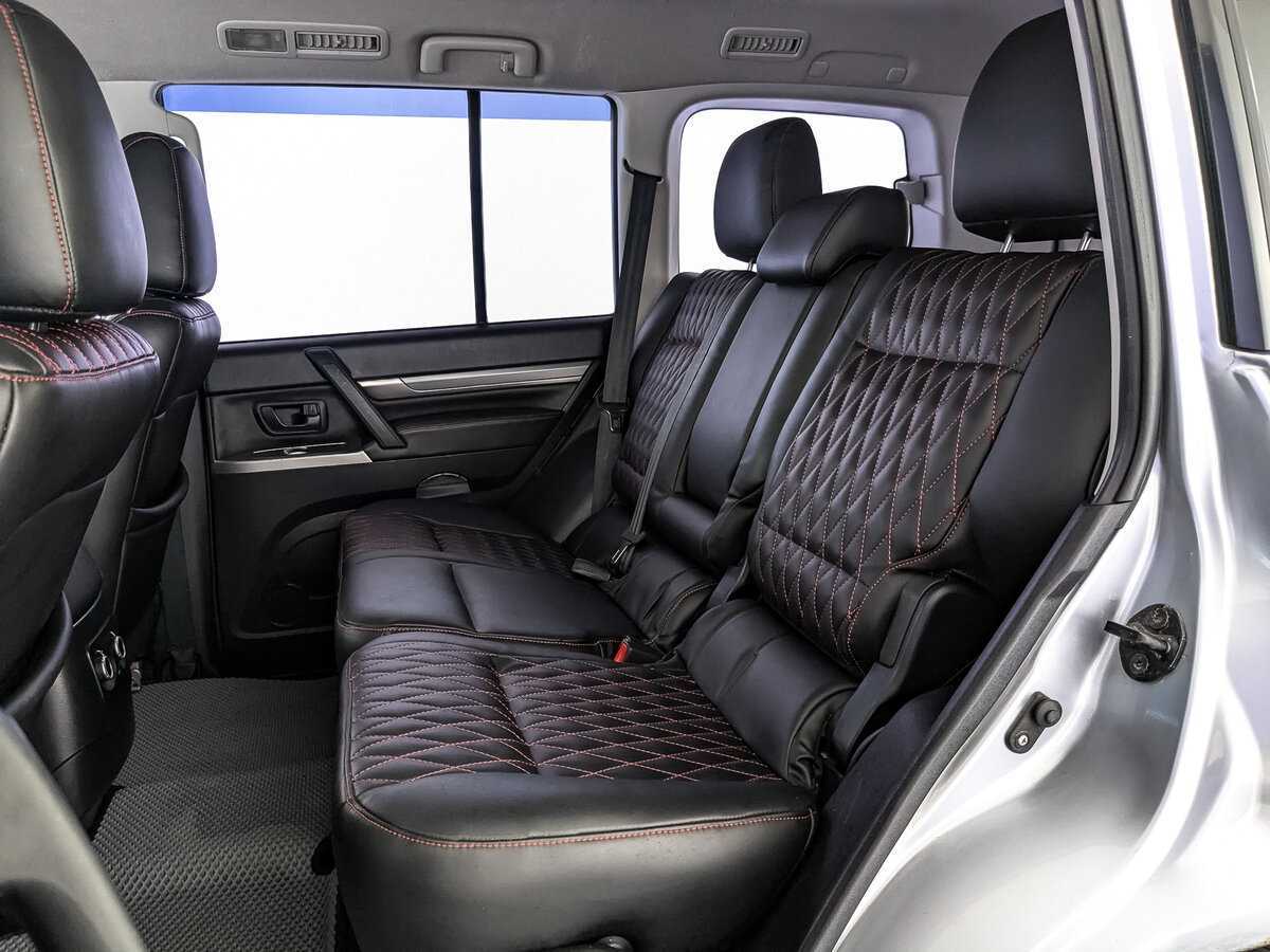 Купить Mitsubishi Pajero с пробегом. Фото: #13