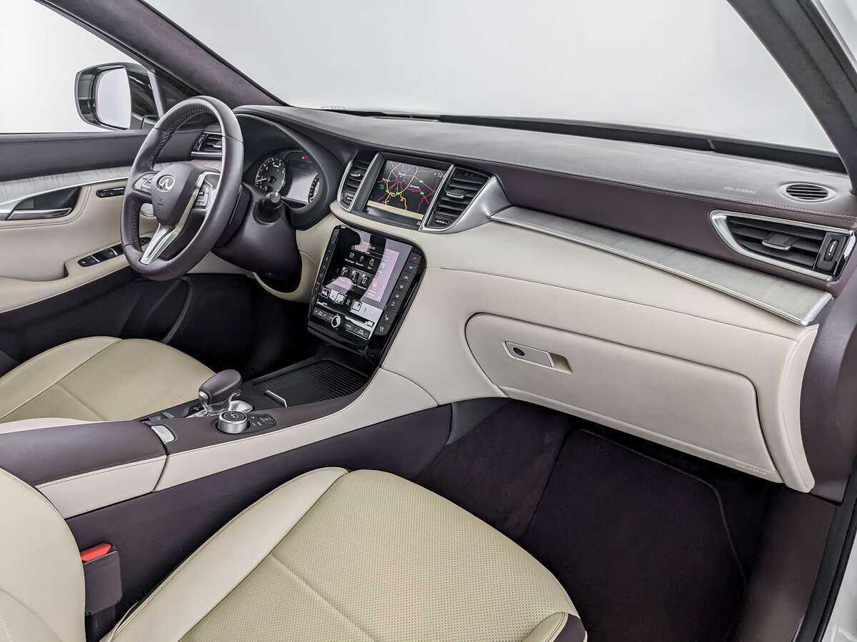 Купить Infiniti QX50 с пробегом. Фото: #10