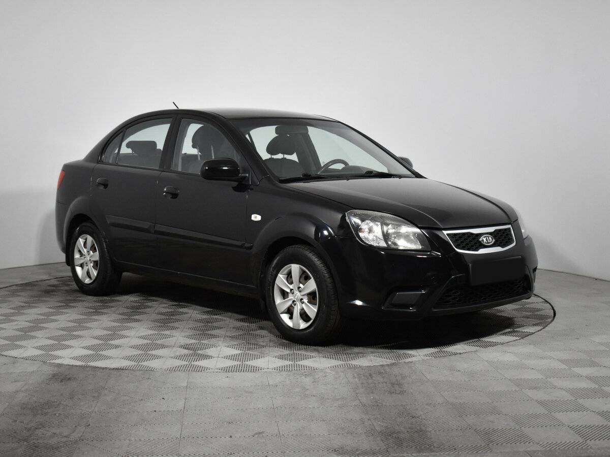 Купить Kia Rio с пробегом. Фото: #2