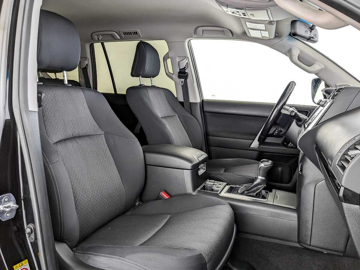 Купить Toyota Land Cruiser Prado с пробегом. Фото: #19