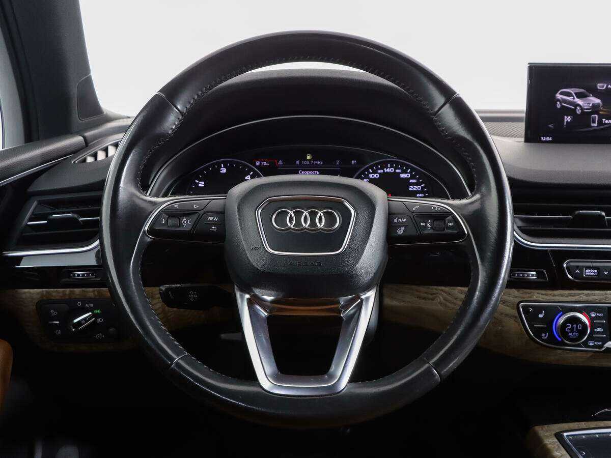 Купить Audi Q7 с пробегом. Фото: #8