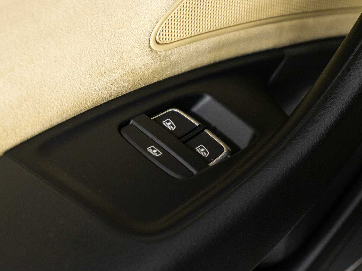 Купить Audi A8 с пробегом. Фото: #22