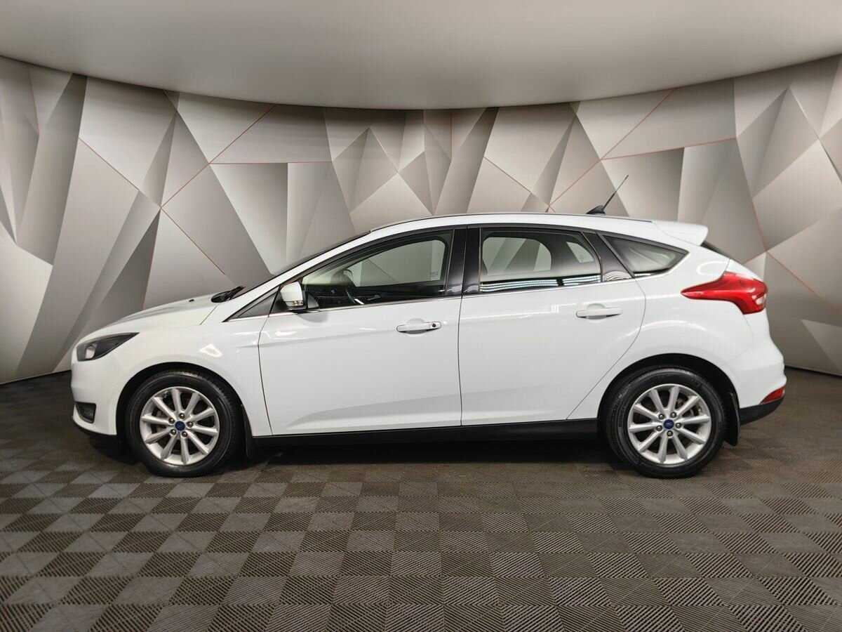 Купить Ford Focus с пробегом. Фото: #4