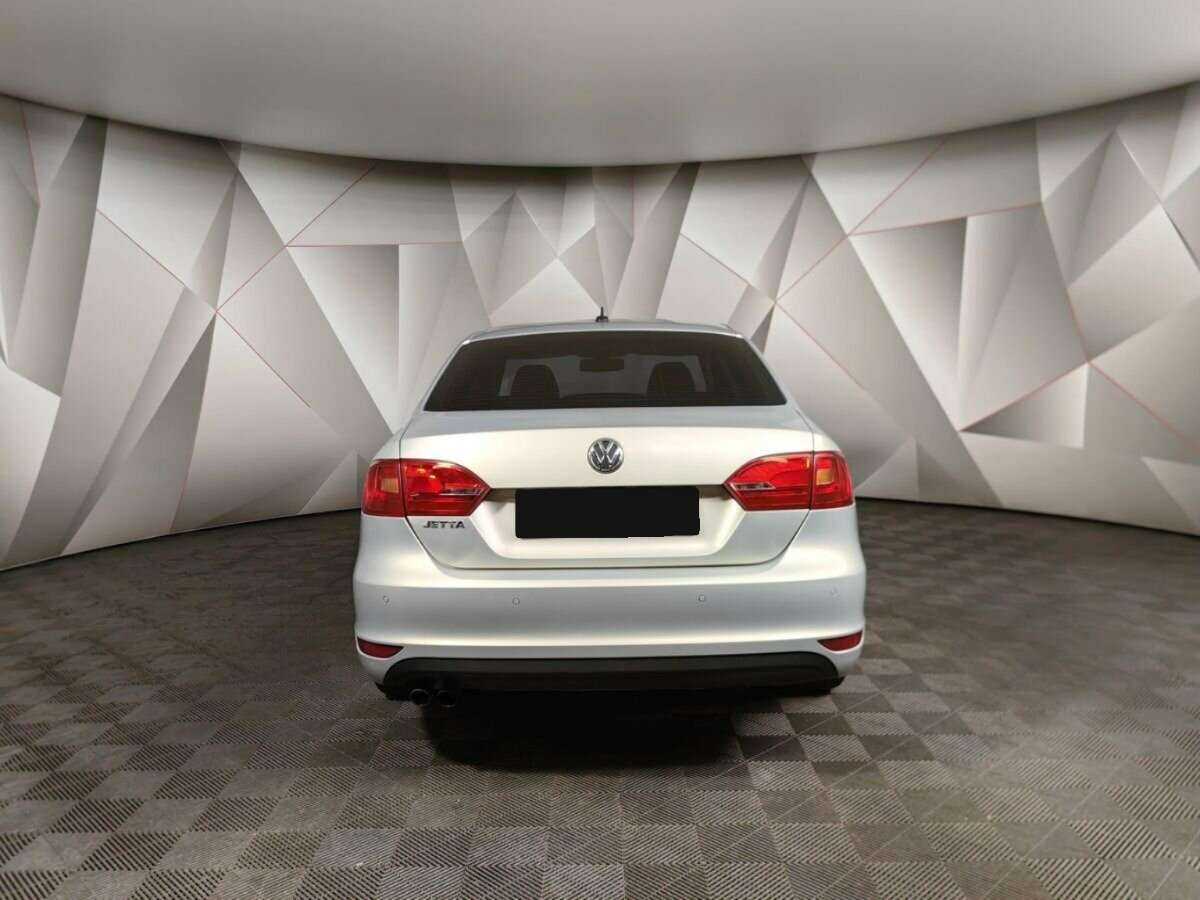 Купить Volkswagen Jetta с пробегом. Фото: #7