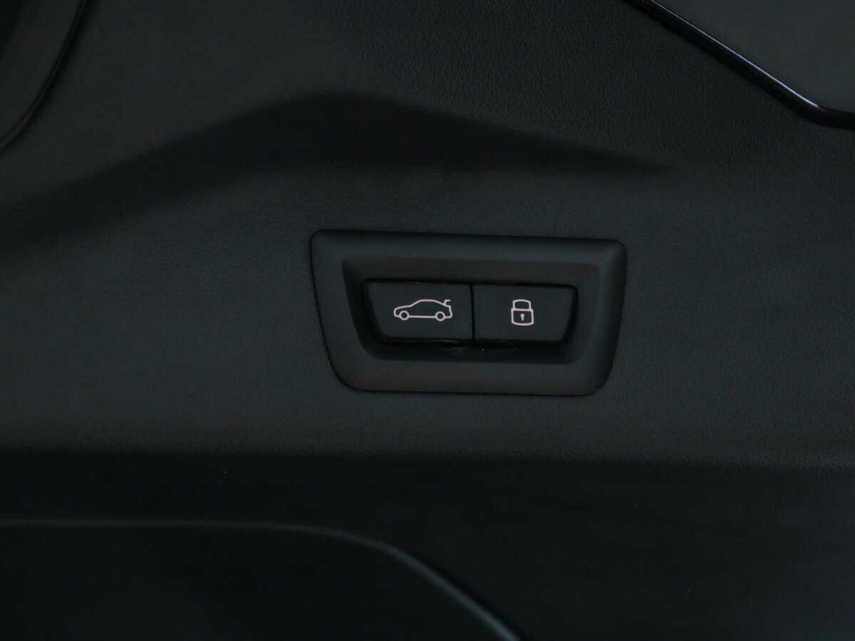 Купить BMW X7 с пробегом. Фото: #18