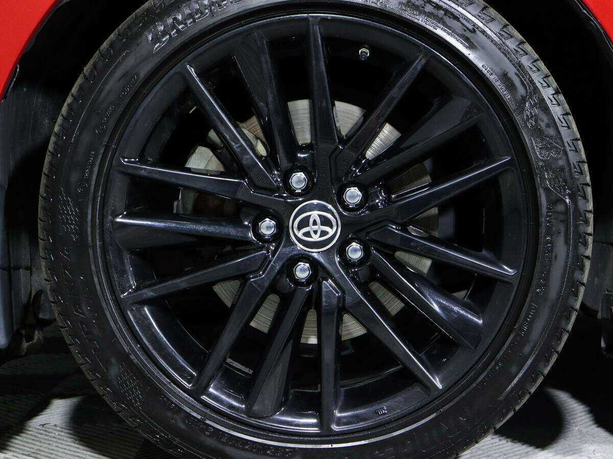 Купить Toyota Camry с пробегом. Фото: #14