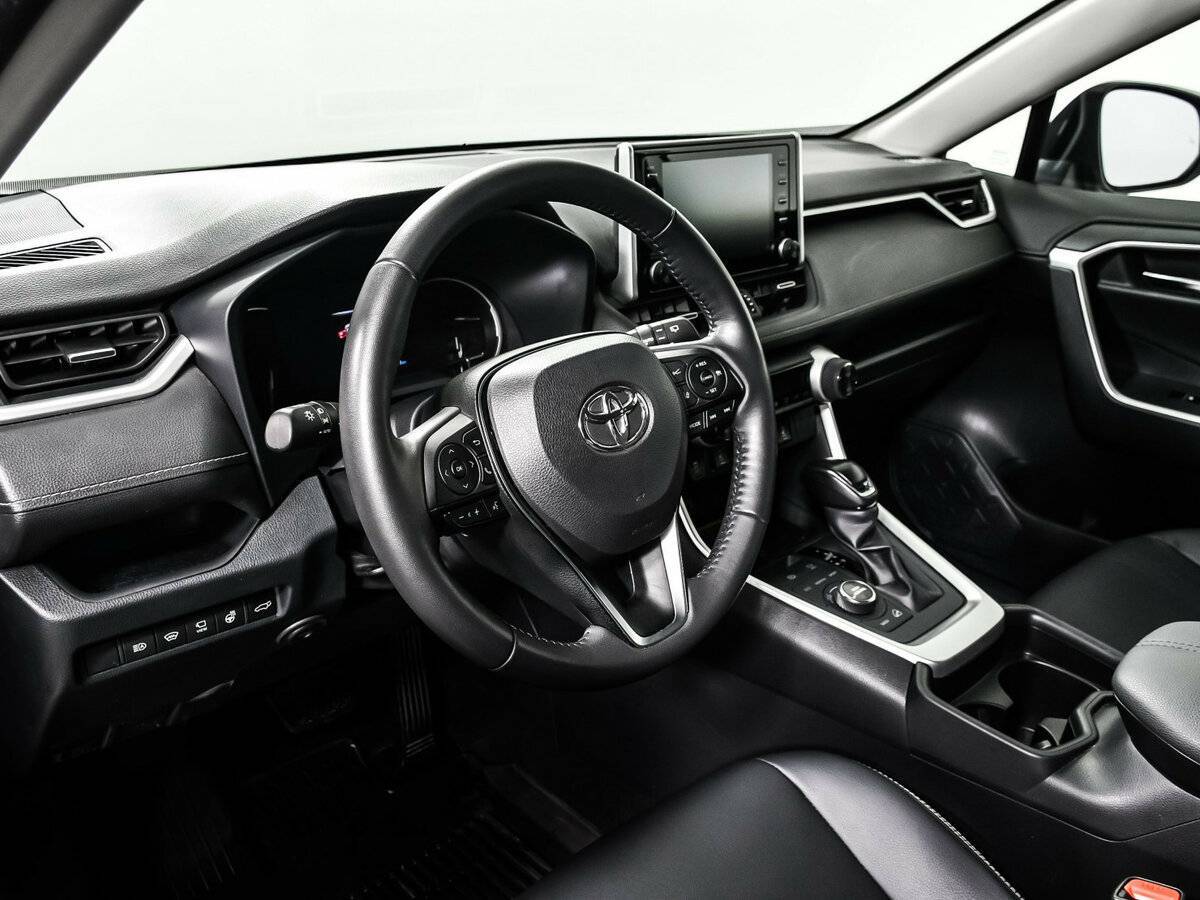 Купить Toyota RAV4 с пробегом. Фото: #12