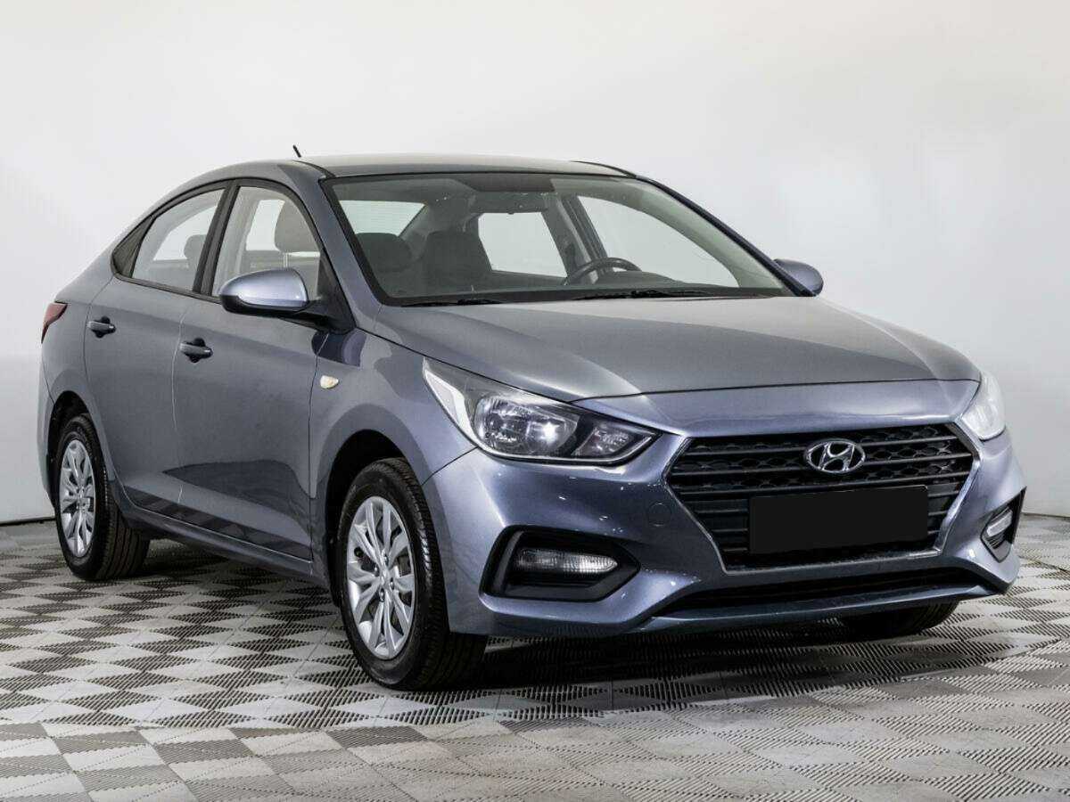 Купить Hyundai Solaris с пробегом. Фото: #2