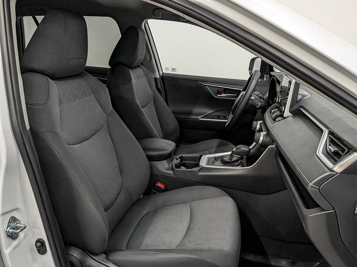 Купить Toyota RAV4 с пробегом. Фото: #22