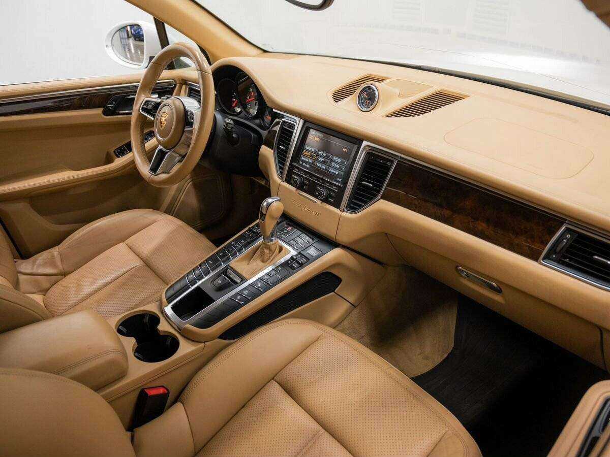 Купить Porsche Macan с пробегом. Фото: #6