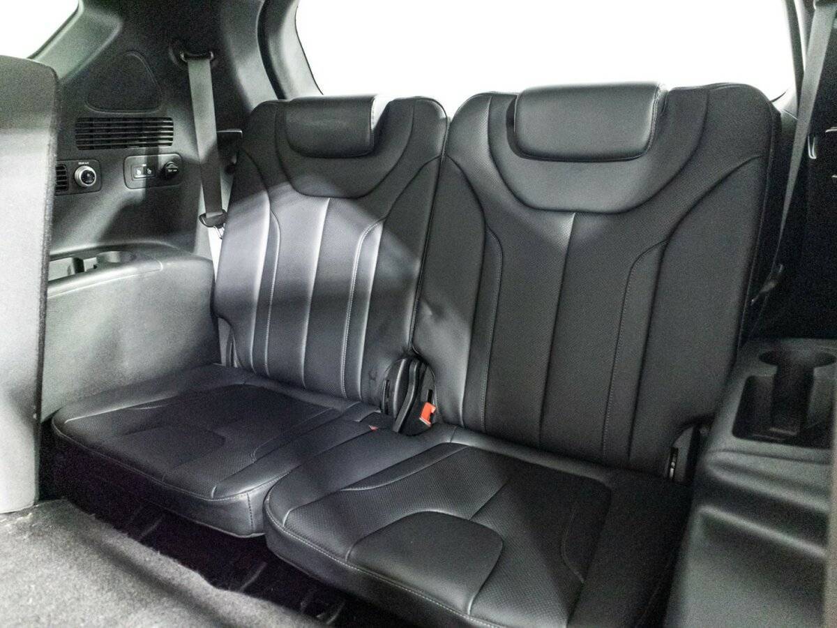 Купить Hyundai Santa Fe с пробегом. Фото: #14