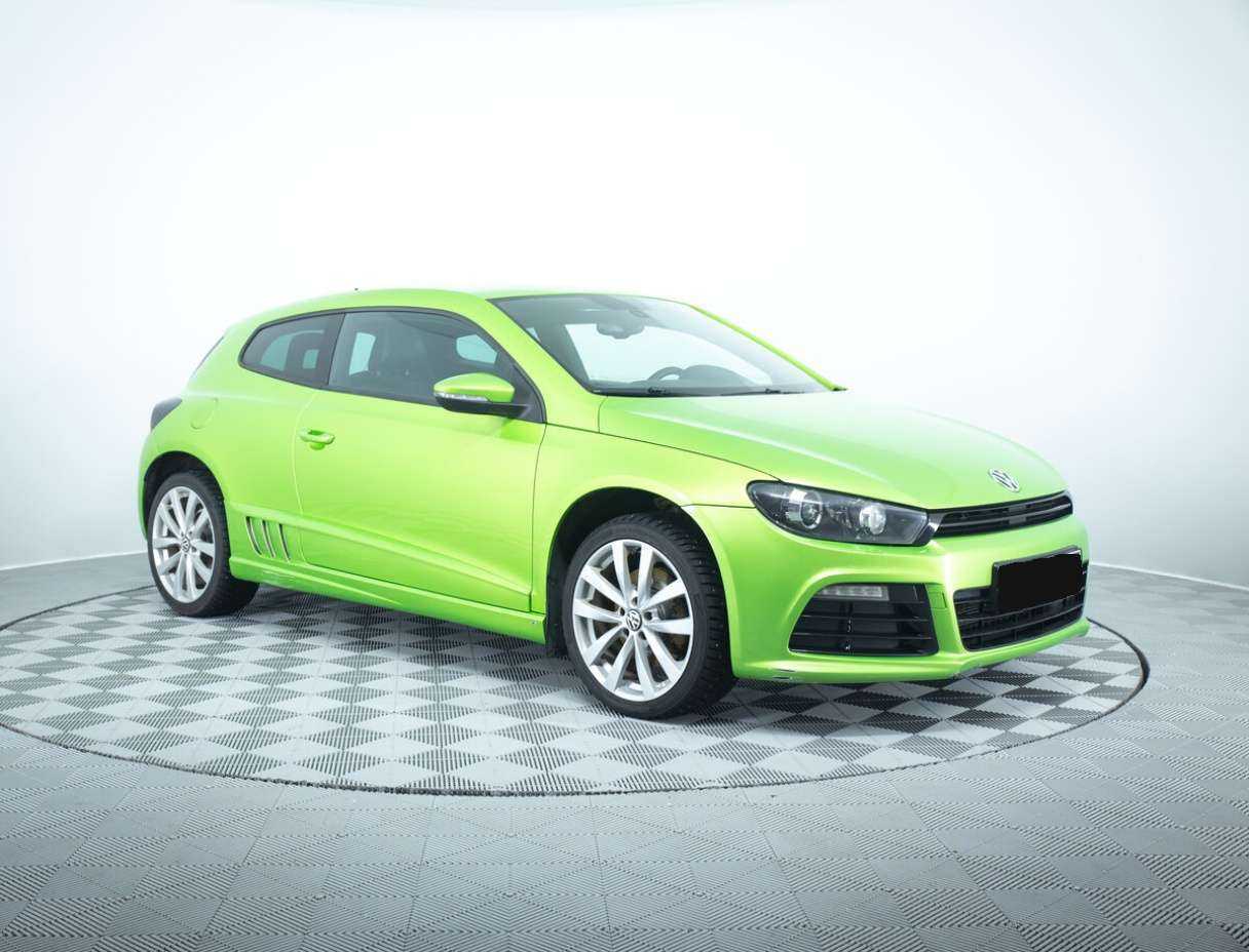 Купить Volkswagen Scirocco с пробегом. Фото: #2