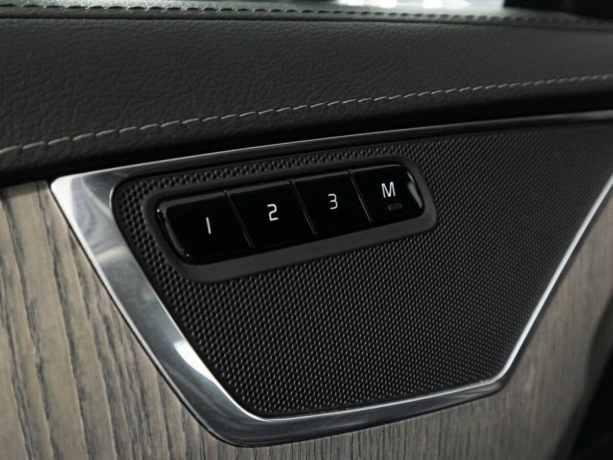 Купить Volvo XC90 с пробегом. Фото: #15