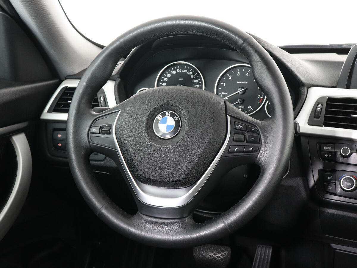 Купить BMW 3 серии с пробегом. Фото: #11